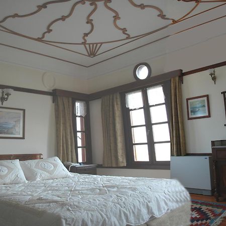 Altın Çeşmeli Konak Altınoluk Exterior foto